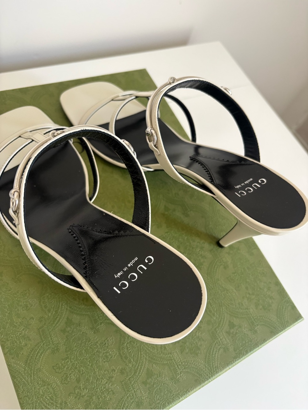 GUCCI Patent Leather Horsebit Strap High Heel Sandals NEW Size 40 / US 10 - Picture 4 of 8